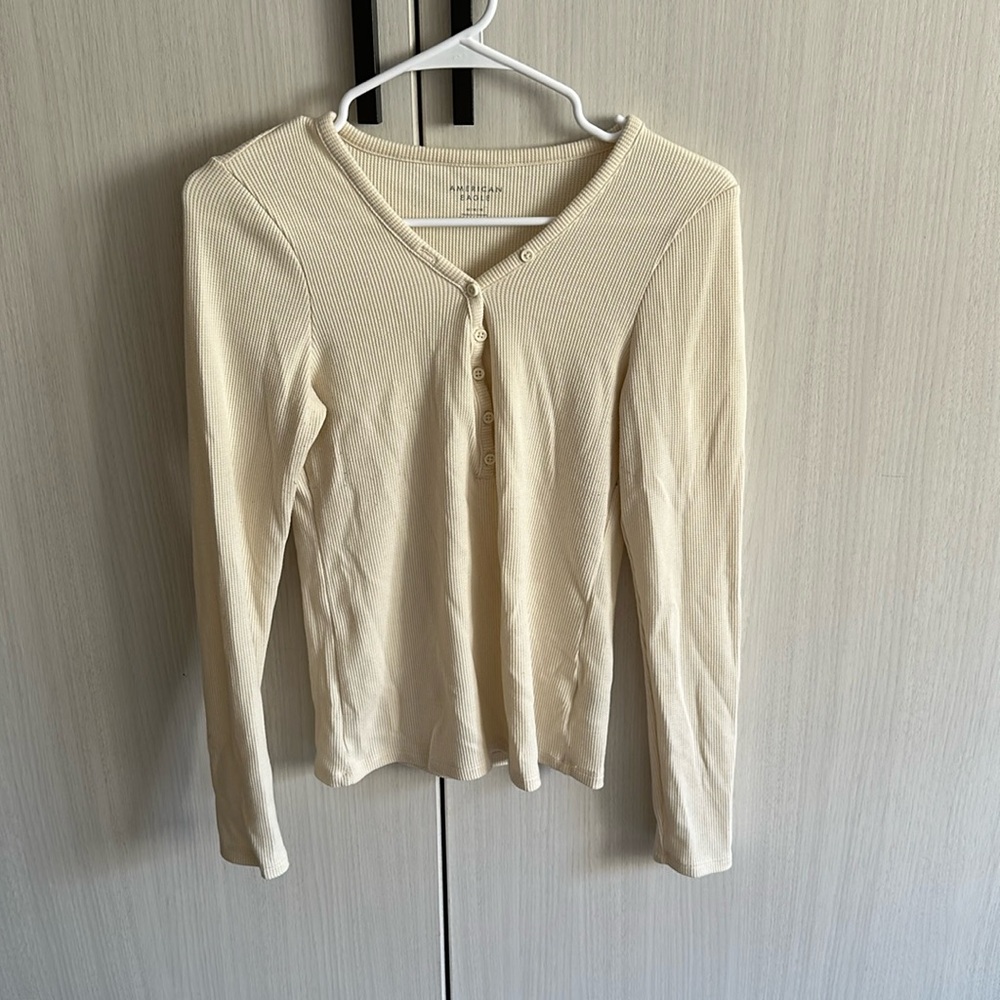 American eagle thermal long sleeve Henley